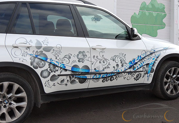 Гжель на бортах BMW X5